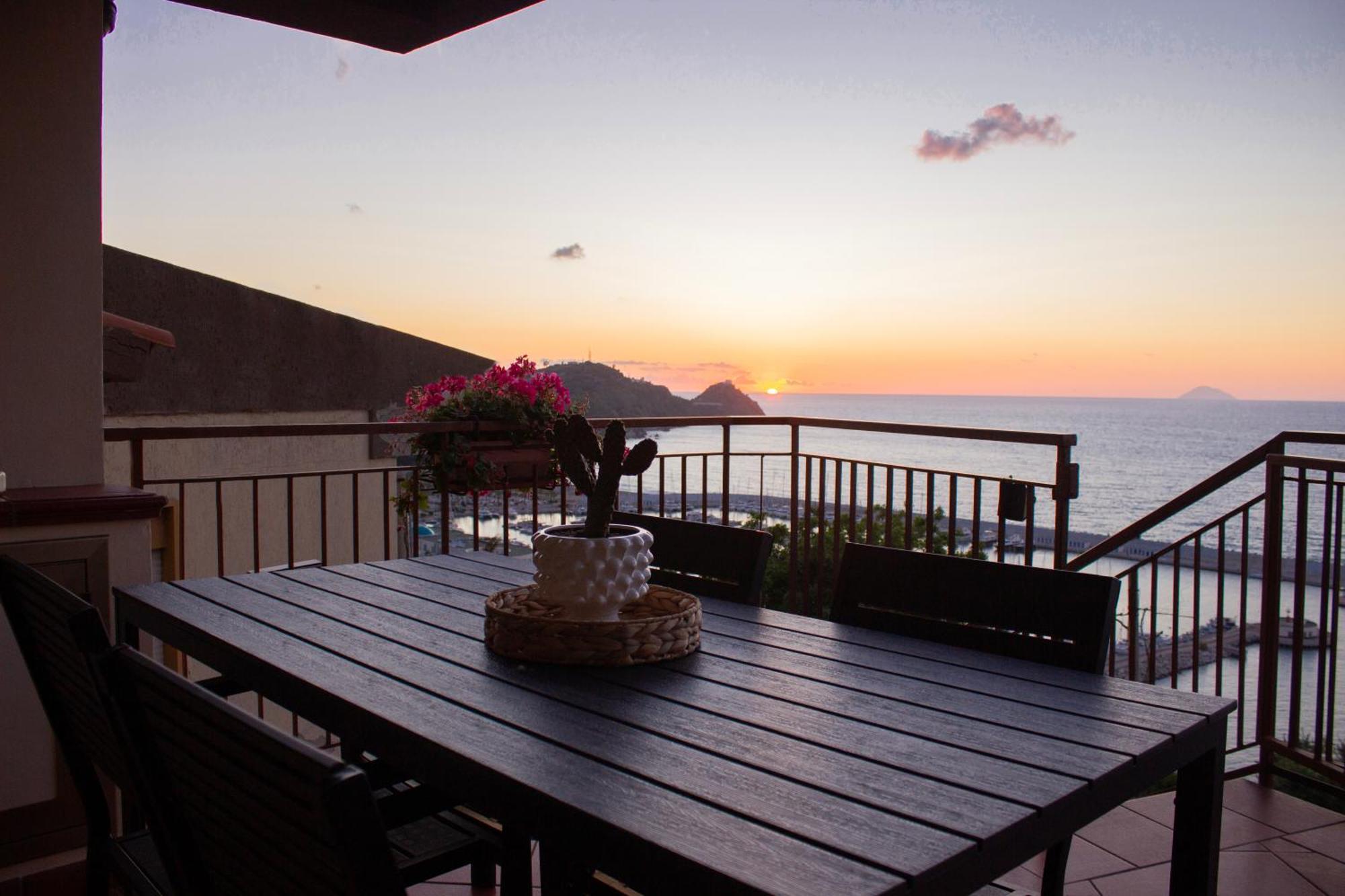 Perla D'Orlando Villa Capo d'Orlando Exterior photo